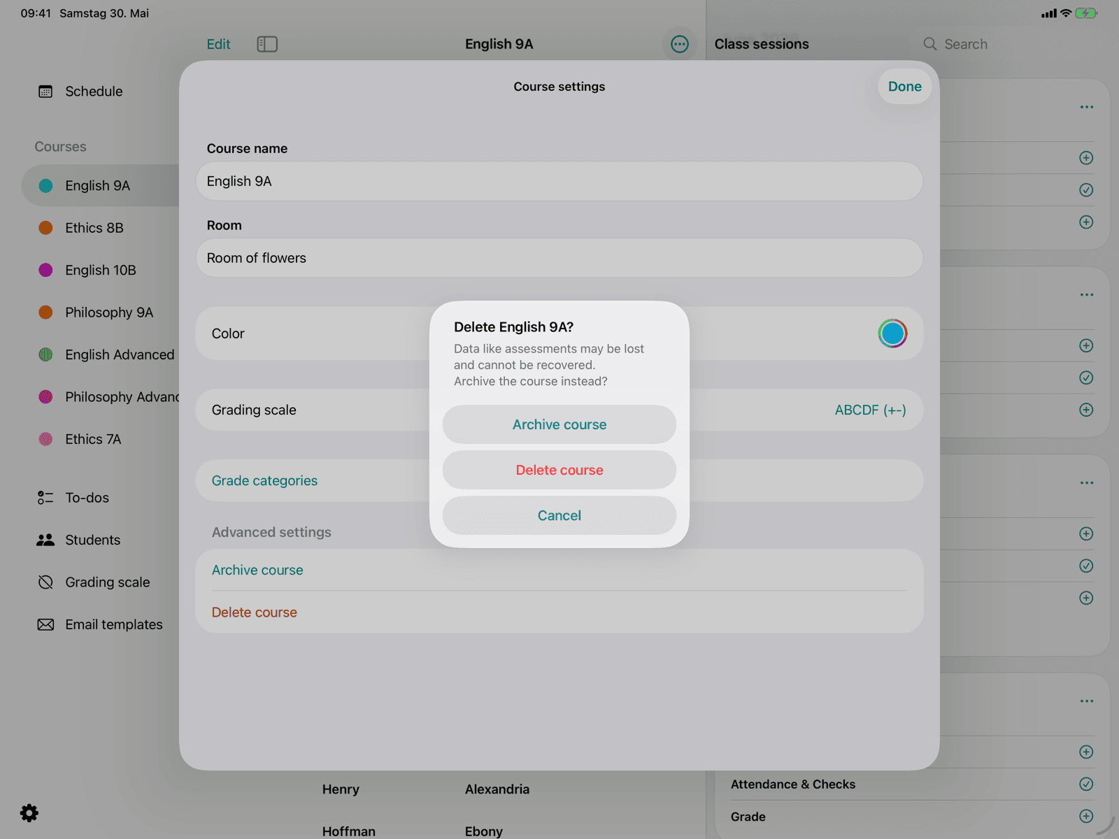Advanced settings with archive and delete