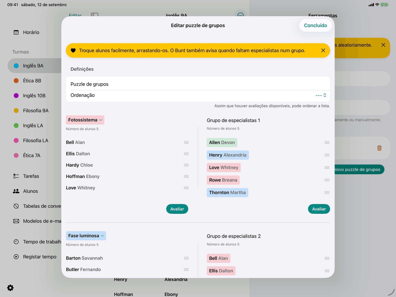 Grupos de base e de especialistas com arrastar e largar